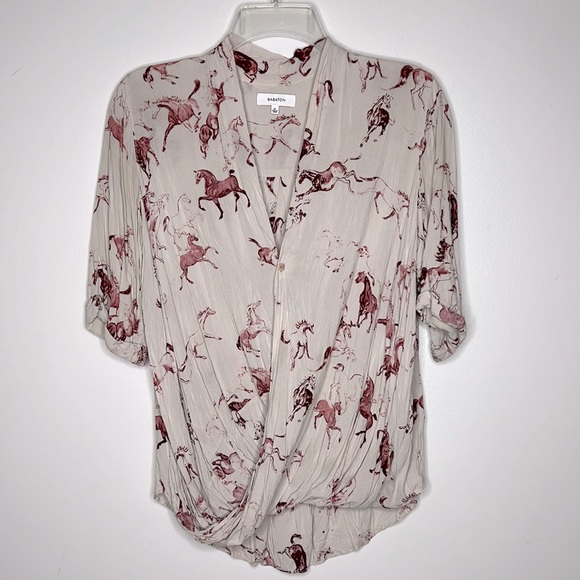 Babaton Tops - Babaton Horses Blouse XS